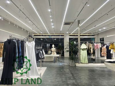Cho thuê mặt bằng 10m mặt tiền Phạm Văn Thuận sáng đẹp. Cho thuê văn phòng, mặt bằng kinh doanh tại Thành phố Biên Hòa Đồng Nai được đăng bởi Trần Anh Thư