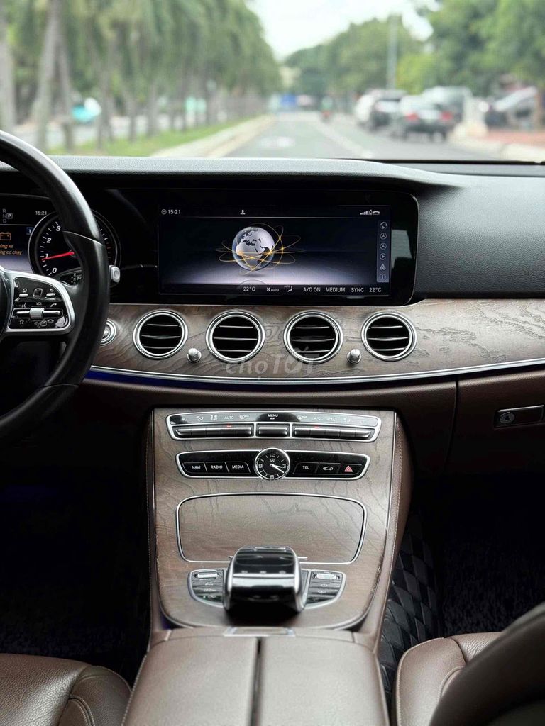 Mercedes Benz E 200 Pre-FL model 2020. Mua bán Ô tô tại Quận 8 Tp Hồ Chí Minh được đăng bởi Khoa nguyễn hình 12