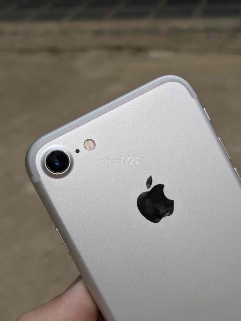 Apple iPhone 7 32GB Hồng Bạc 99%. Mua bán Điện thoại tại Quận Ninh Kiều Cần Thơ được đăng bởi Tâm mobile hình 1
