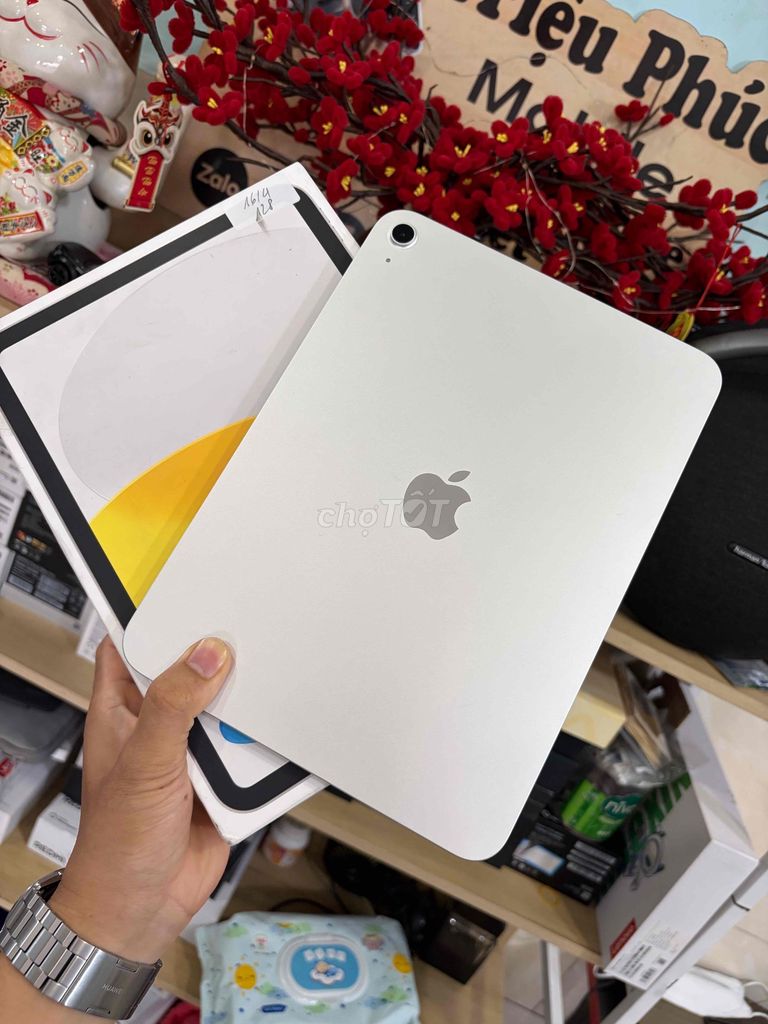 Apple iPad Gen 11 fullbox 128GB mới khui hàng tgdd. Mua bán Máy tính bảng tại Quận Bình Tân Tp Hồ Chí Minh được đăng bởi Triệu Phúc hình 1