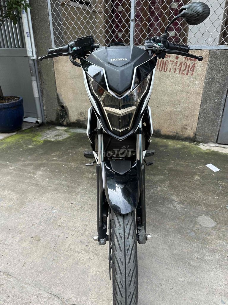 Sonic 2021 trắng đen rất đẹp. BSTP cavet đầy đủ. Mua bán Xe máy tại Quận Bình Thạnh Tp Hồ Chí Minh được đăng bởi Lê Nhân hình 5