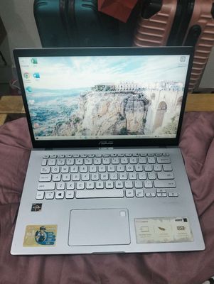 Laptop asus ryzen 5 cần thanh lý,bán lại pass. Mua bán Laptop tại Quận Gò Vấp Tp Hồ Chí Minh được đăng bởi Nguyễn Duyên