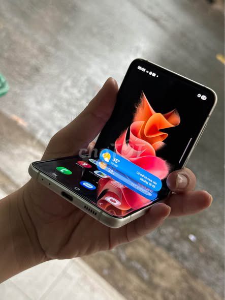 Samsung Z Flip 3 5G 256GB. Mua bán Điện thoại tại Quận Tân Bình Tp Hồ Chí Minh được đăng bởi Hội Đồ Điện Tử hình 1