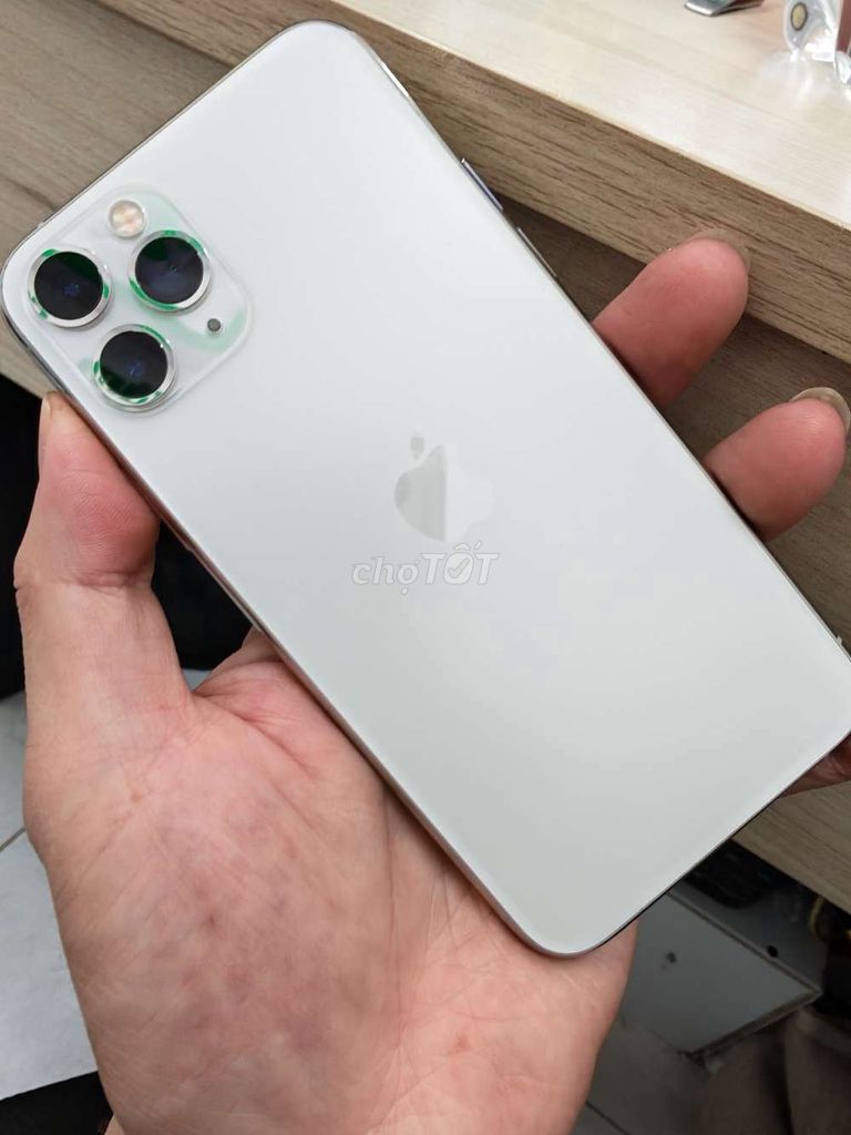 Apple iPhone 11 Pro 64GB Trắng. Mua bán Điện thoại tại Thành phố Đà Lạt Lâm Đồng được đăng bởi phong hình 1