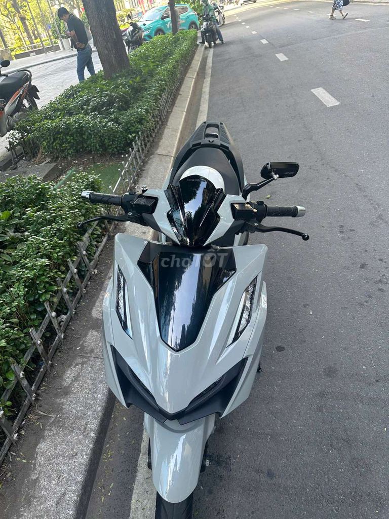 Cảng sau xe Vario 160 mẫu SH300i mới 99.99%. Mua bán Phụ tùng xe tại Quận 1 Tp Hồ Chí Minh được đăng bởi Thanh Đoan hình 3