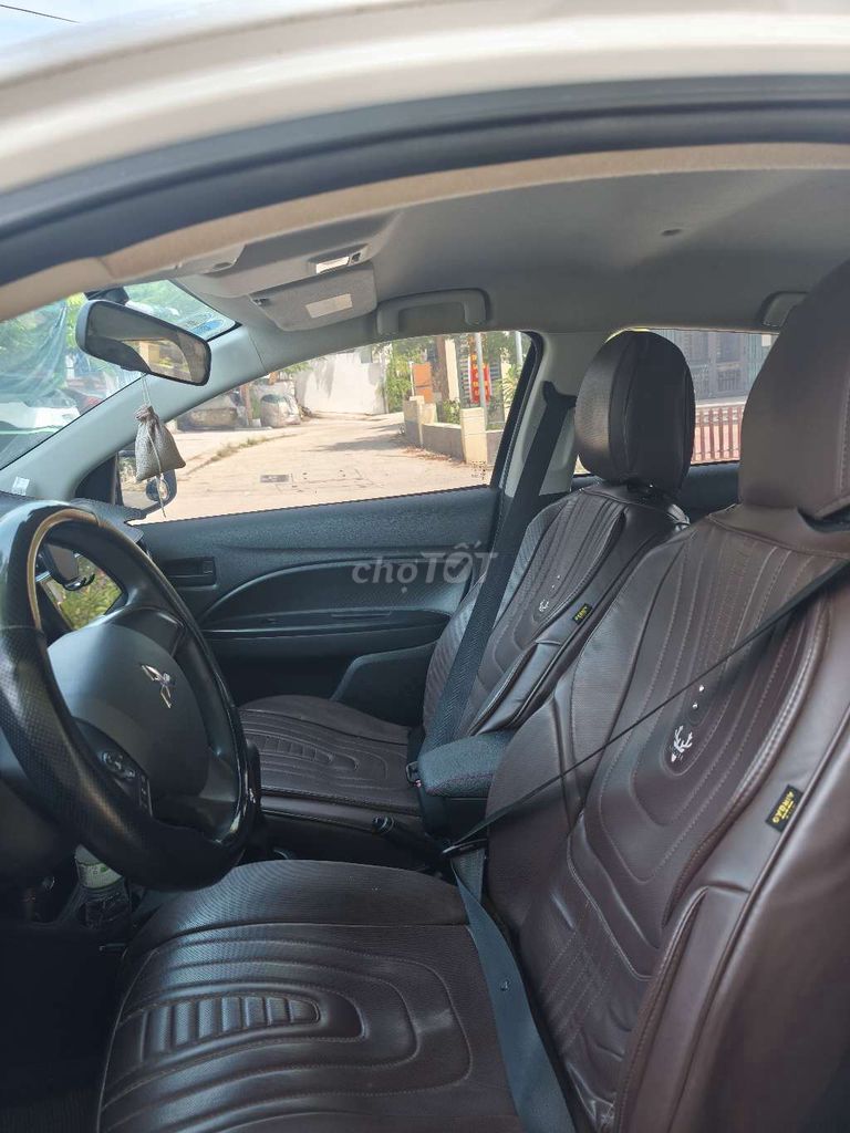 Misubishi Atrage 2021 1.2L MT giá 260tr