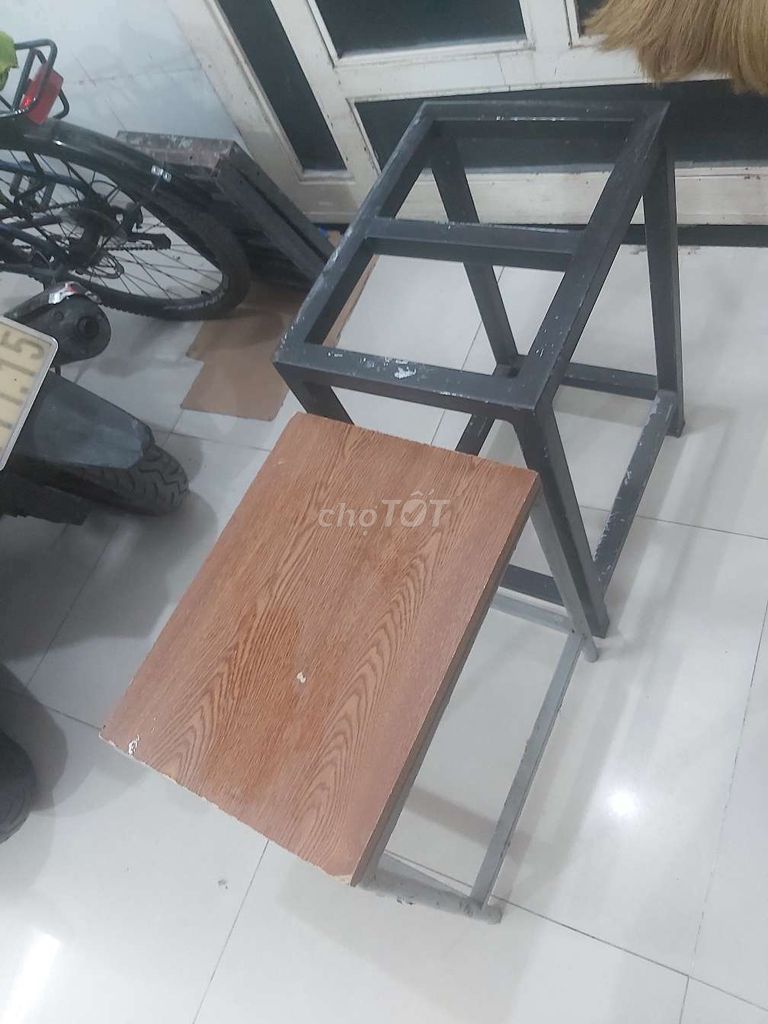 Kệ sắt 40x30 cao 50