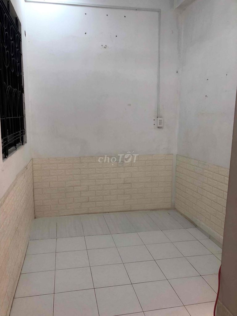 chính chủ cần bán căn hộ chung cư Mười Mẫu trung tâm quận 2