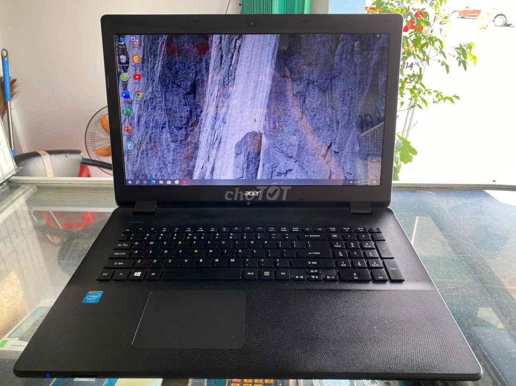 Acer 17.3 inch N2840 ram8 ssd60+hdd320 pin trên 3h. Mua bán Laptop tại Quận Ninh Kiều Cần Thơ được đăng bởi CẦM ĐỒ TRUNG HẬU   hình 1
