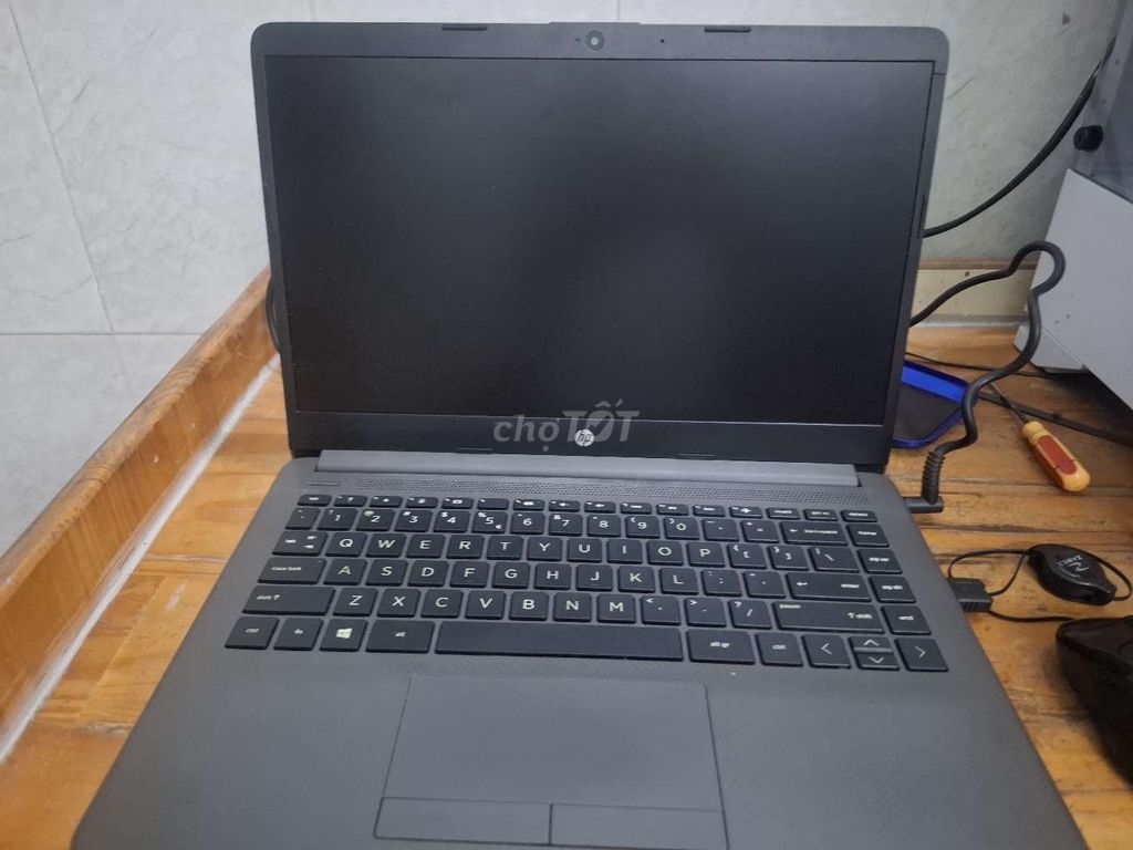 LAPTOP HP 240 G8 i3 1005G1 8GB/128GB XÁM VÂN. Mua bán Laptop tại Thành phố Biên Hòa Đồng Nai được đăng bởi Người Biên Hòa hình 1