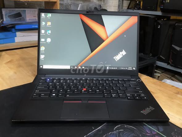 Lenovo ThinkPad E14 Core i5-1235U/8GB/512GB FullHD. Mua bán Laptop tại Thành phố Thủ Đức Tp Hồ Chí Minh được đăng bởi NamPhong Computer hình 1
