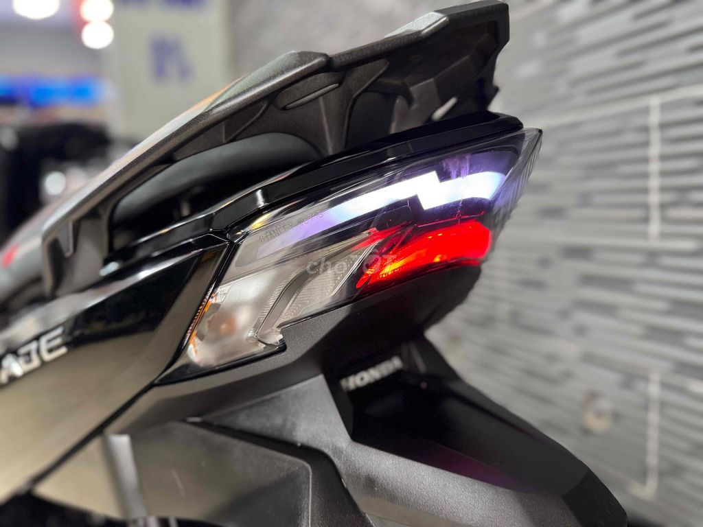 Honda AB 160 2024 Đen bóng kiễng Bstp. Mua bán Xe máy tại Quận Bình Thạnh Tp Hồ Chí Minh được đăng bởi kelwin hình 2