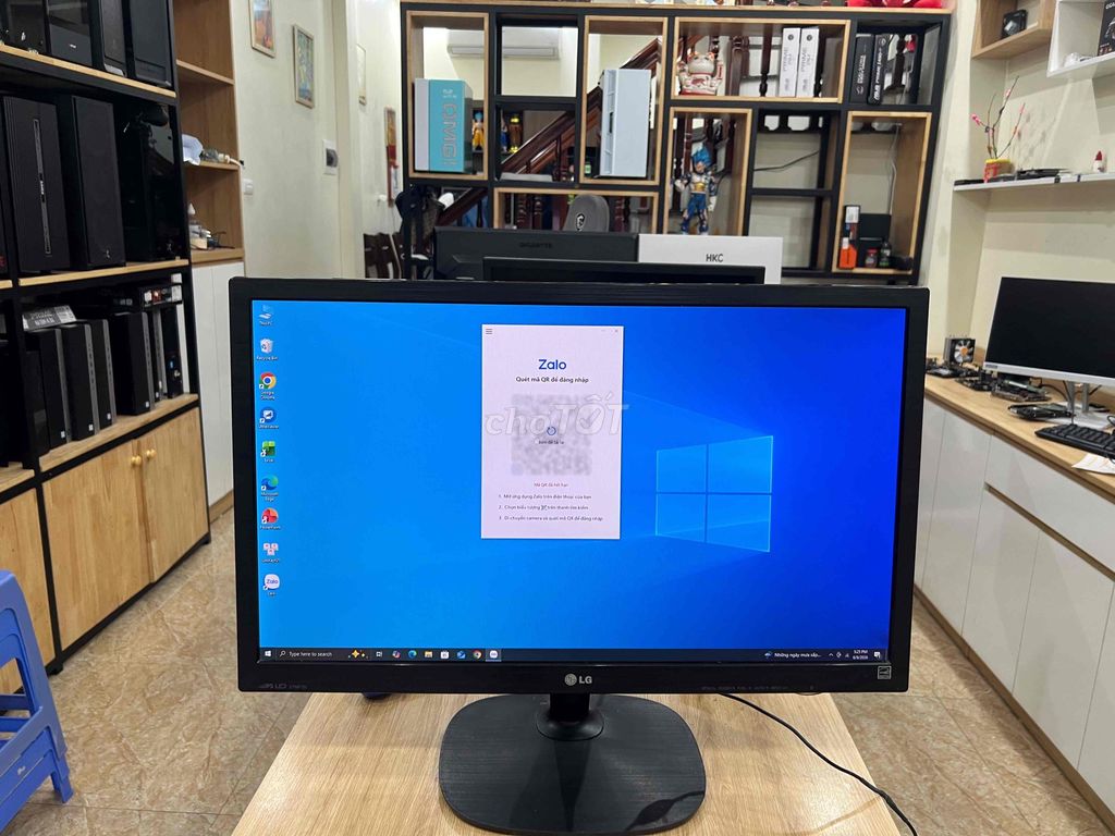 Màn hình LG 27 inch IPS Đen. Mua bán Phụ kiện (Màn hình, Chuột...) tại Quận Thanh Xuân Hà Nội được đăng bởi Máy Tính Duy Hưng hình 1