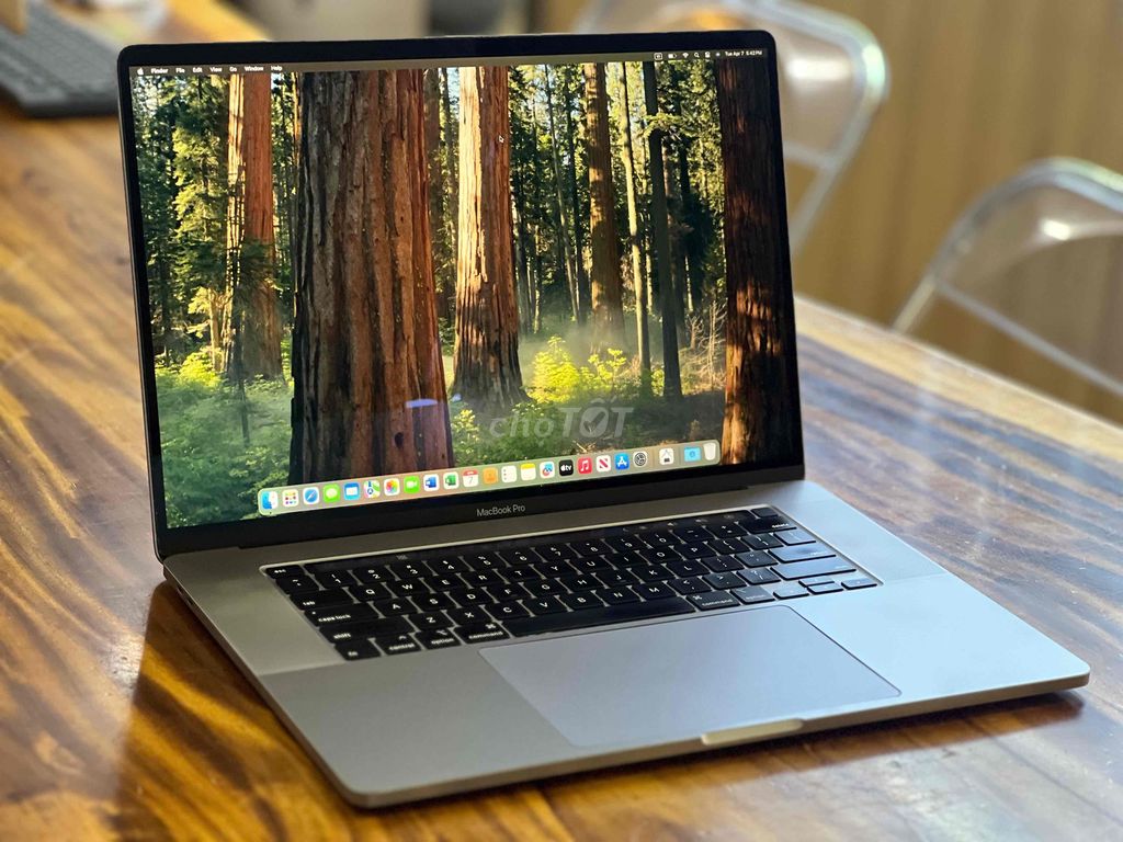 ✅MacBook Pro 16inch 2019 i7/ Ram 16G/ SSD 256G VGA. Mua bán Laptop tại Quận Hải Châu Đà Nẵng được đăng bởi Việt Lê hình 1