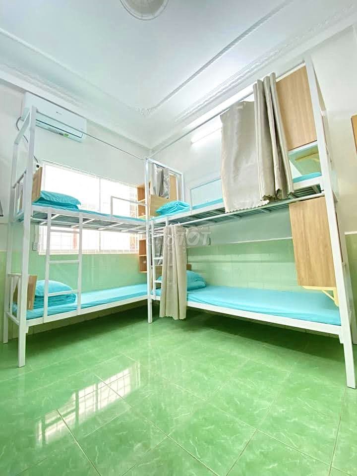 Ở ghép Q10, cách Huflit 100m