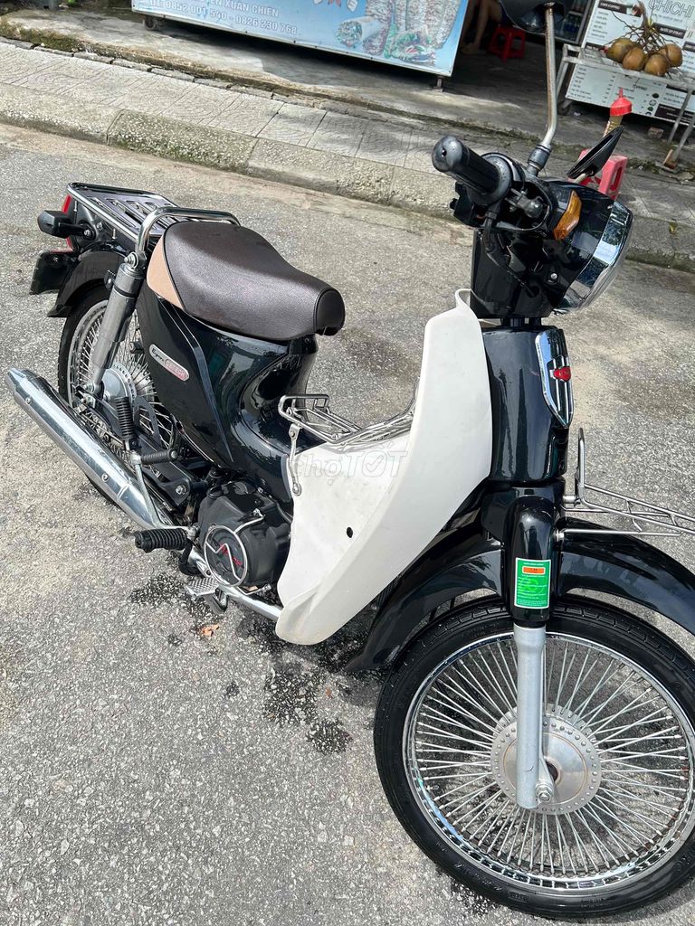 lên đh bán xe  chỉ đi 7000km. Mua bán Xe máy tại Thành phố Huế Thừa Thiên Huế được đăng bởi Loan hình 1