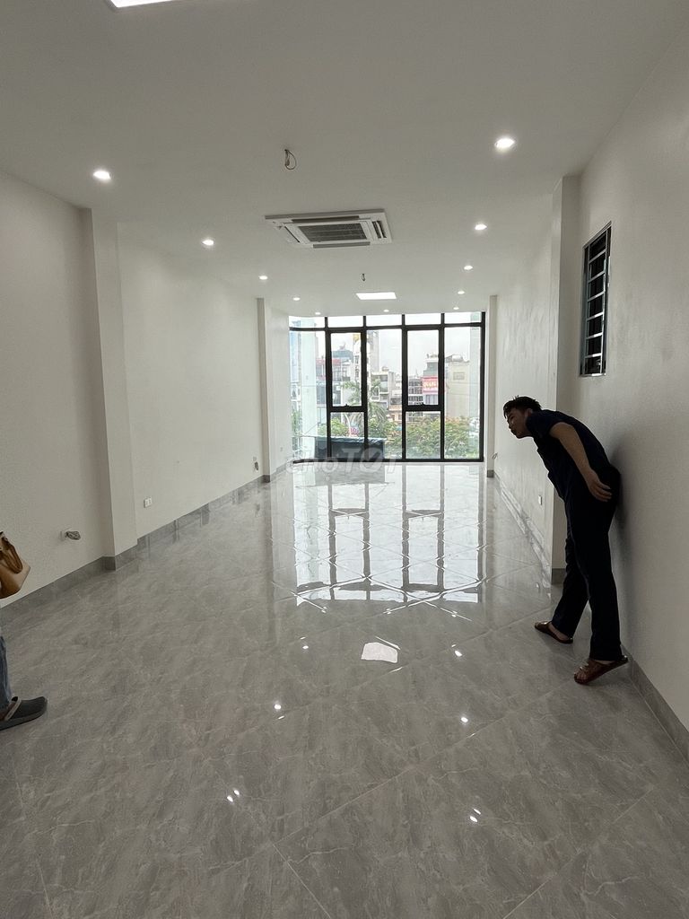 Cho thuê văn phòng Nguyễn Thanh Bình- Tố Hữu , 60m2/tầng giá rẻ