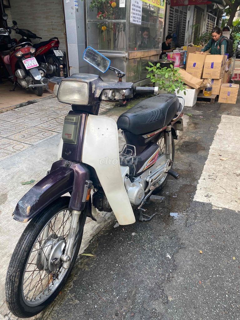 Honda Super Dream 2000 фиолетовый, белый