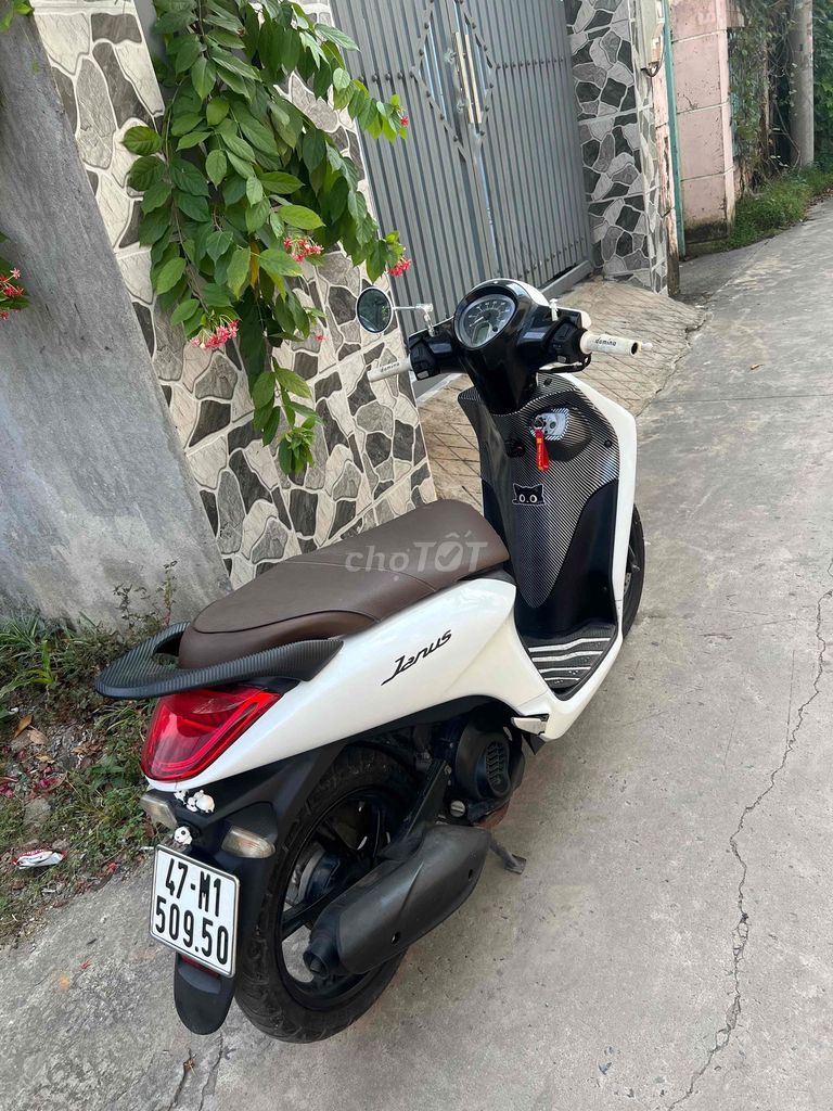 Yamaha Janus 2017 màu Trắng. Mua bán Xe máy tại Thành phố Biên Hòa Đồng Nai được đăng bởi Minh hình 5