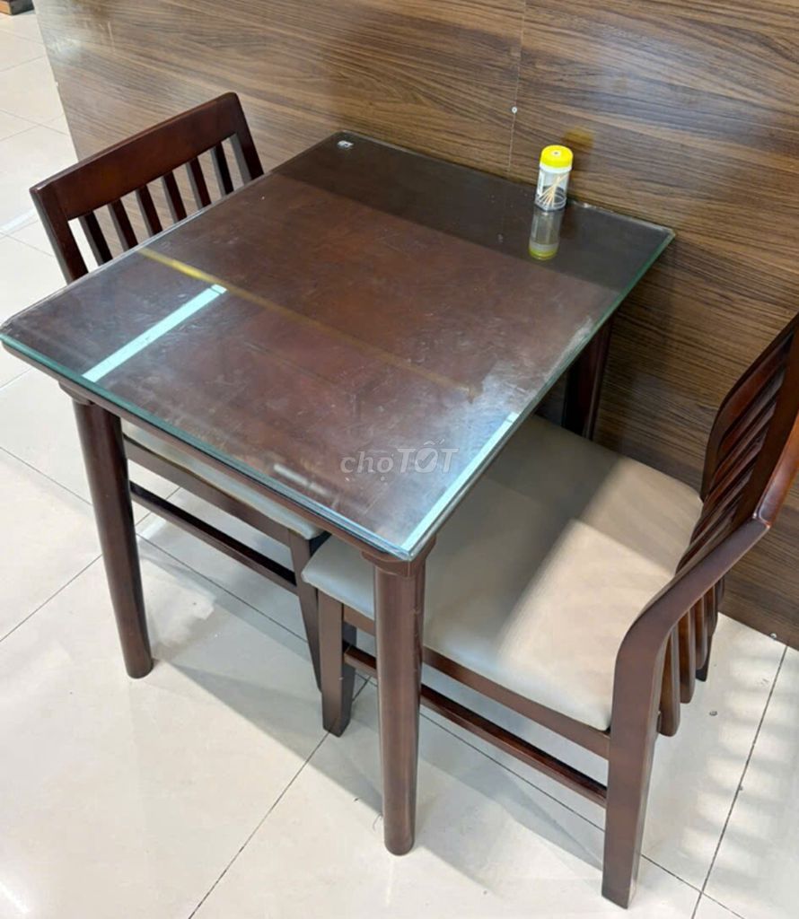Bộ bàn ghế Gỗ Kính Nâu 1 bàn 2 ghế. Mua bán Bàn ghế tại Quận Cầu Giấy Hà Nội được đăng bởi Trần Mạnh Hùng hình 1