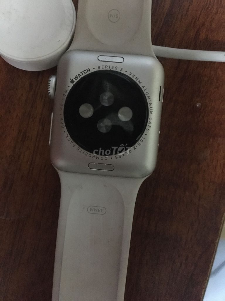 0979905325 - Cần bán Apple watch 3 38m . blackberry pasport