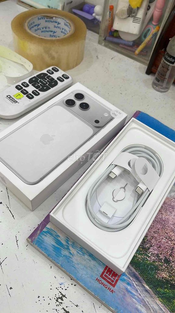 iPhone 17 Pro Max 256GB Bạc Mới. Mua bán Điện thoại tại Huyện Ba Vì Hà Nội được đăng bởi Hoàng Tuấn Quân hình 1