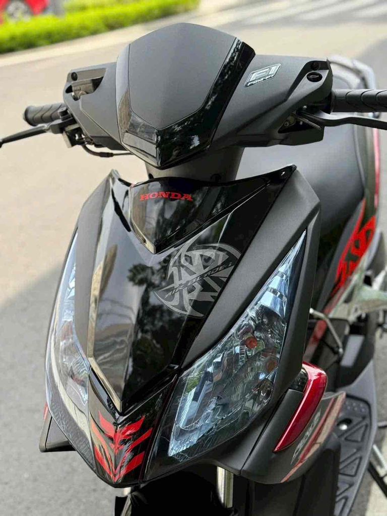 Honda Air Blade 2010 Thái Đen. Mua bán Xe máy tại Quận Gò Vấp Tp Hồ Chí Minh được đăng bởi Hoàng Bách  hình 2
