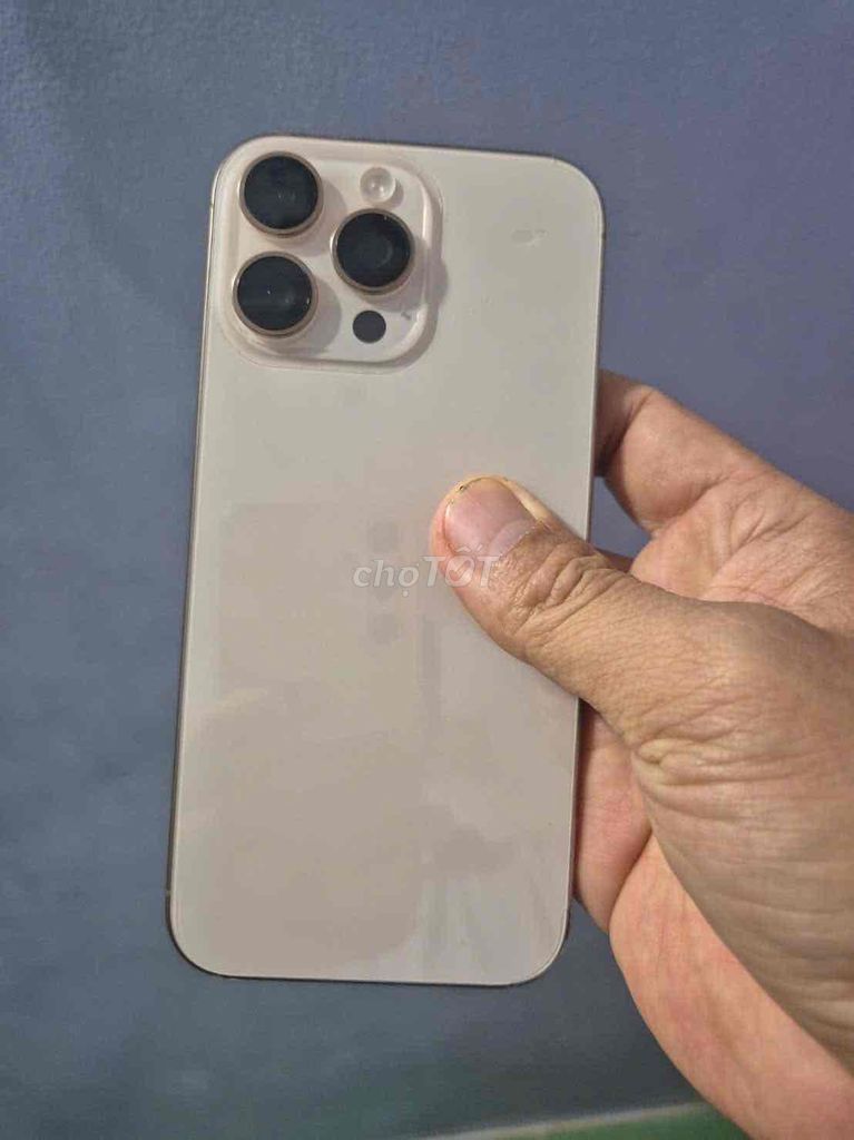 iPhone 16 Pro Max 256GB Vàng. Mua bán Điện thoại tại Huyện Giang Thành Kiên Giang được đăng bởi My Store  hình 1