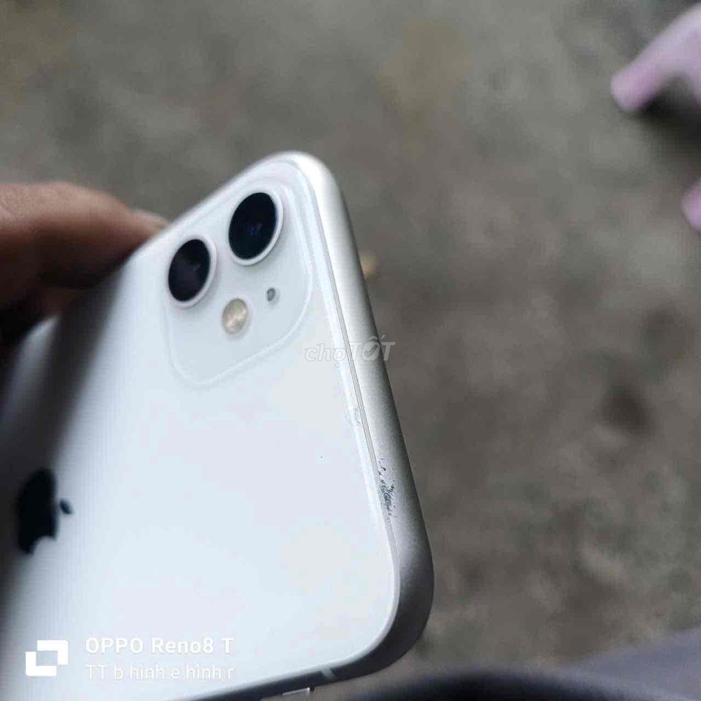 Apple iPhone 11 64GB Trắng. Mua bán Điện thoại tại Huyện Đức Hòa Long An được đăng bởi chung hình 1