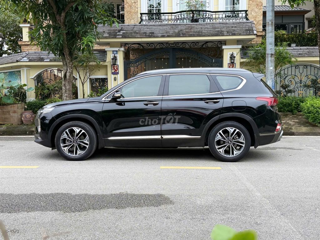 Hyundai Santa Fe 2019 2.2D Premium - 81000 km. Mua bán Ô tô tại Quận Long Biên Hà Nội được đăng bởi Nguyễn Anh hình 5