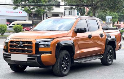 Mitsubishi Triton 2024 Athlete 4WD AT - 15500 km. Mua bán Ô tô tại Quận Tân Phú Tp Hồ Chí Minh được đăng bởi Nguyễn Thịnh