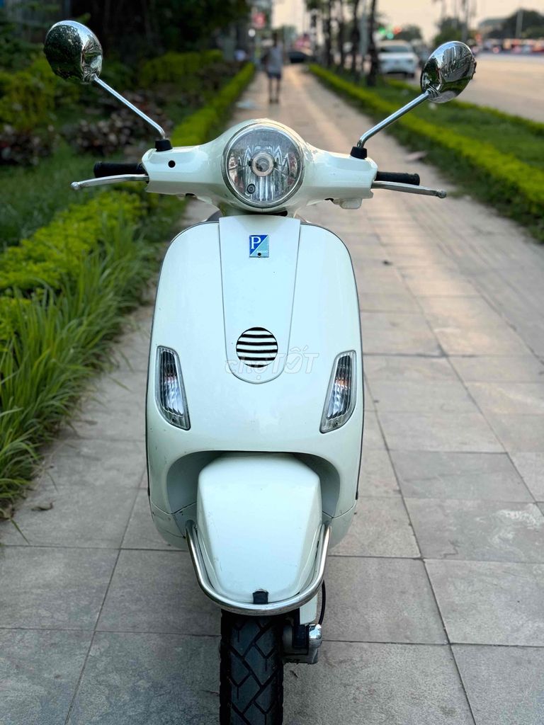 VESPA TRẮNG MÁY  NGUYÊN ZIN. Mua bán Xe máy tại Quận Nam Từ Liêm Hà Nội được đăng bởi Cường nguyễn hình 5
