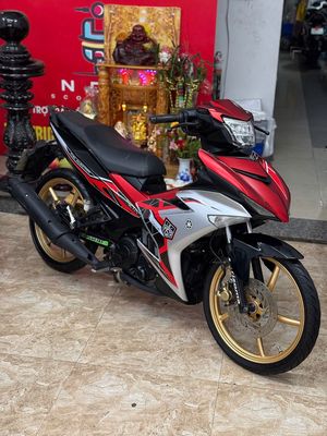 Xe máy Yamaha Exciter 150 màu Đỏ Đen Bạc bao êm. Mua bán Xe máy tại Quận Cẩm Lệ Đà Nẵng được đăng bởi Xe Máy Đức Vũ 658 Trần Cao Vân