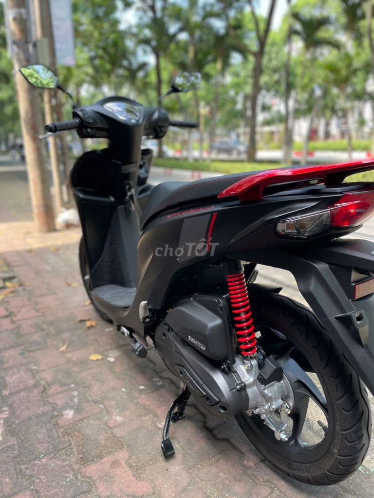 Honda Vision 2025 Đen 800 km. Mua bán Xe máy tại Thành phố Biên Hòa Đồng Nai được đăng bởi Phương nguyễn  hình 6