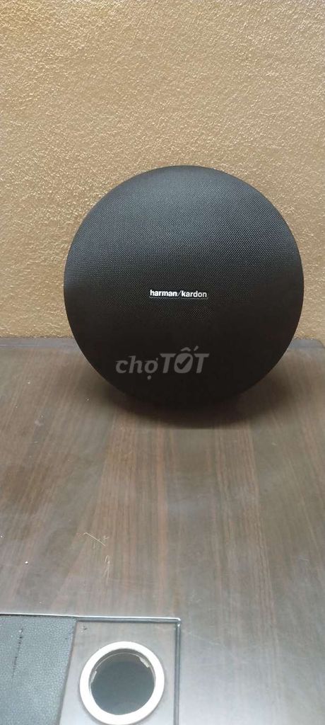 Loa Bluetooth Harman Kardon Onyx Studio 3 Đen. Mua bán Tivi, Âm thanh tại Quận Tân Phú Tp Hồ Chí Minh được đăng bởi Le minh tan Le minh tan hình 1