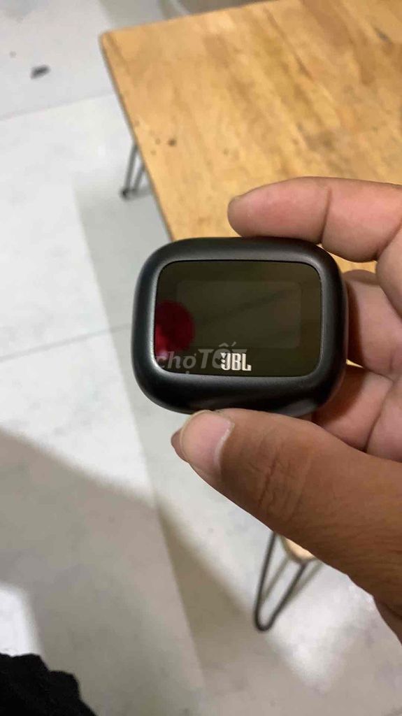 Tai nghe JBL Bluetooth Đen Bass mạnh mẽ bem 3. Mua bán Tivi, Âm thanh tại Quận Tân Phú Tp Hồ Chí Minh được đăng bởi Nguyen Ho Quang Vinh hình 1