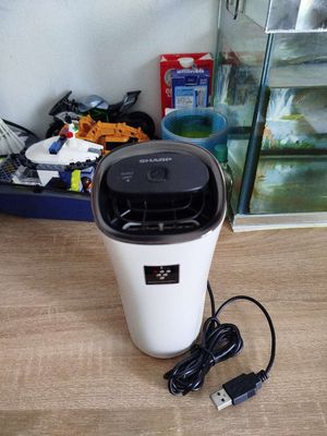 Máy lọc không khí Sharp Trắng