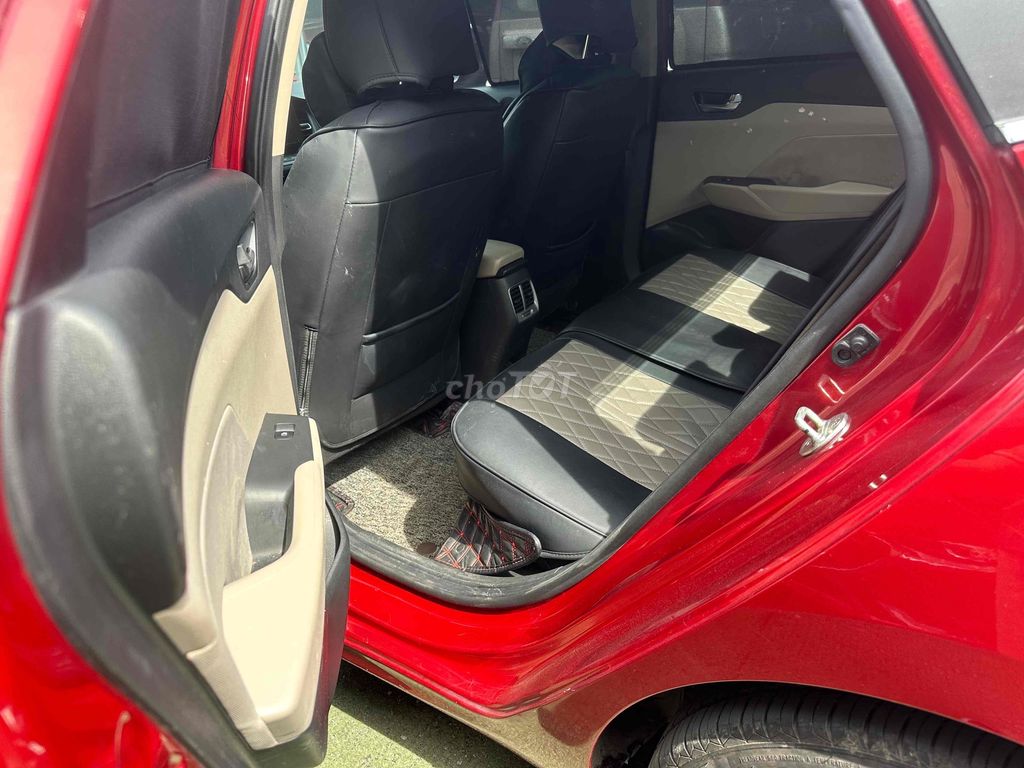 Hyundai Accent Đỏ 5 chỗ Số sàn. Mua bán Ô tô tại Quận Tân Phú Tp Hồ Chí Minh được đăng bởi Bảo Lam hình 5