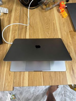 MACBOOK PRO 2019 Mạnh mẽ - sang trọng. Mua bán Laptop tại Huyện Quế Võ Bắc Ninh được đăng bởi Luân