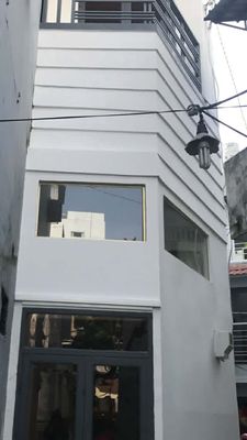 NHÀ VỊ TRÍ ĐẸP CÁCH HẺM Ô TÔ TRẦN HƯNG ĐẠO 1 CĂN NHÀ