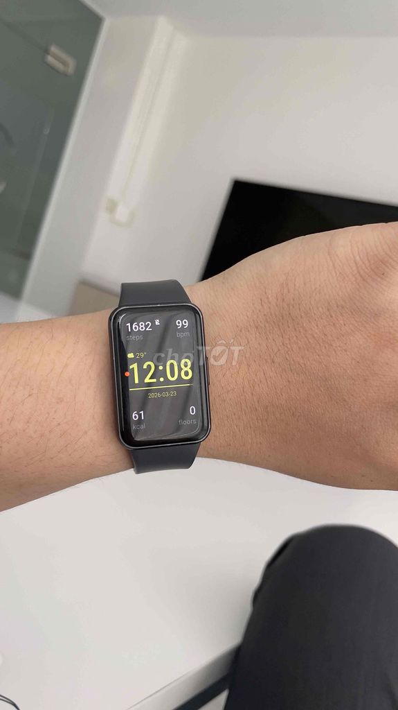 Samsung Gear Fit 3 Đen. Mua bán Thiết bị đeo thông minh tại Quận 12 Tp Hồ Chí Minh được đăng bởi Nguyễn Ngọc Ngân hình 1