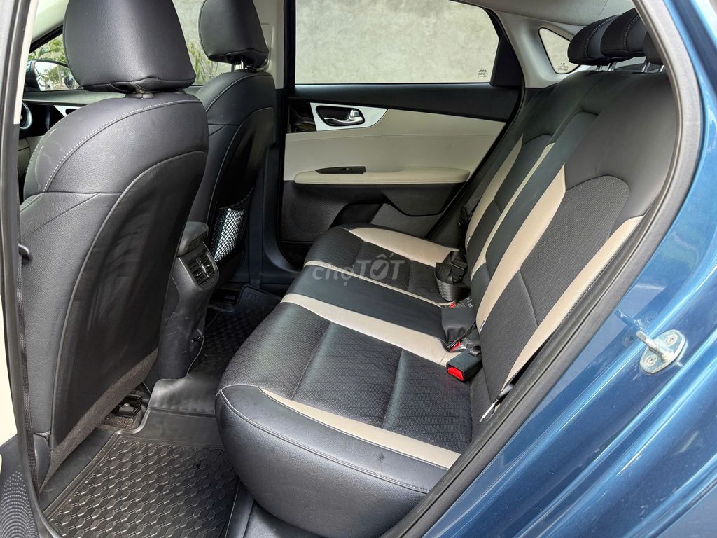 Kia K3 2022 1.6 Luxury - 17000 km. Mua bán Ô tô tại Thành phố Vĩnh Yên Vĩnh Phúc được đăng bởi Hải Lê hình 11