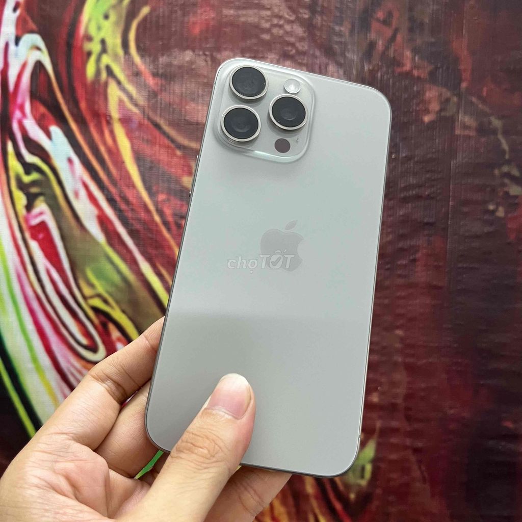 Apple iPhone 15 Pro Max 256GB Xám. Mua bán Điện thoại tại Thành phố Châu Đốc An Giang được đăng bởi Cửa hàng DTDĐ HOÀNG ĐỨC hình 1