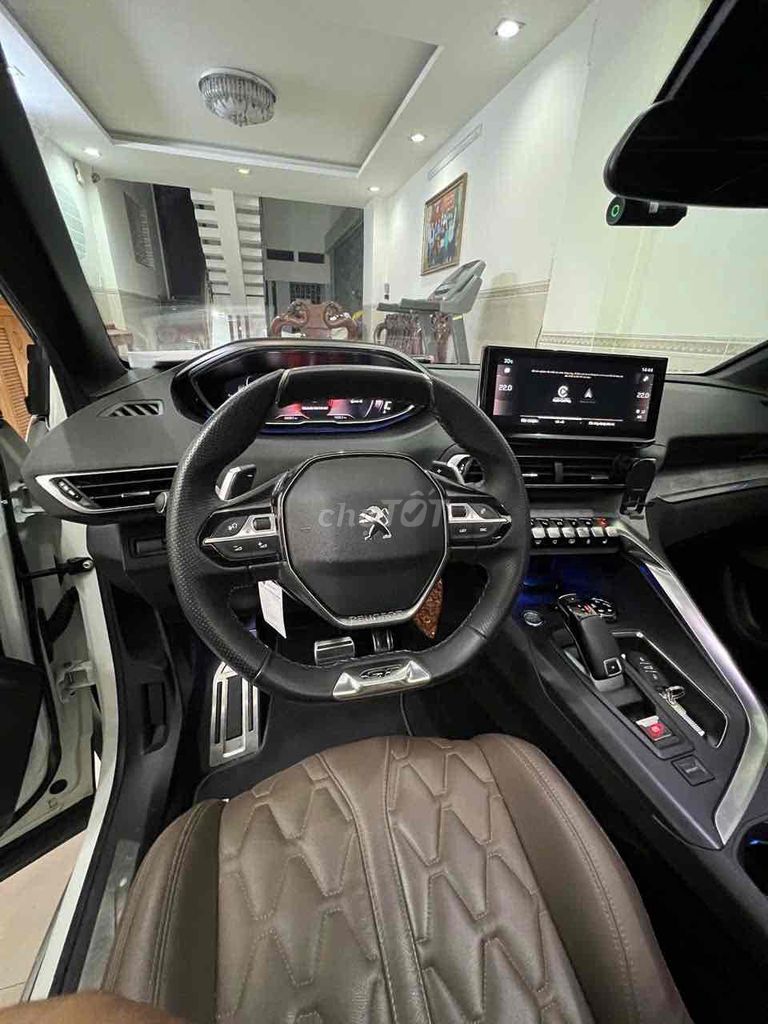 Peugeot 3008 2020 AL - 27000 km , xe nhâp khẩu. Mua bán Ô tô tại Quận Tân Bình Tp Hồ Chí Minh được đăng bởi NHÀ ĐẤT LÂM NHI hình 2