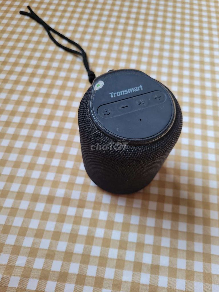 Loa Bluetooth Tronsmart T6 Mini Đen. Mua bán Tivi, Âm thanh tại Quận 7 Tp Hồ Chí Minh được đăng bởi Lap hình 1