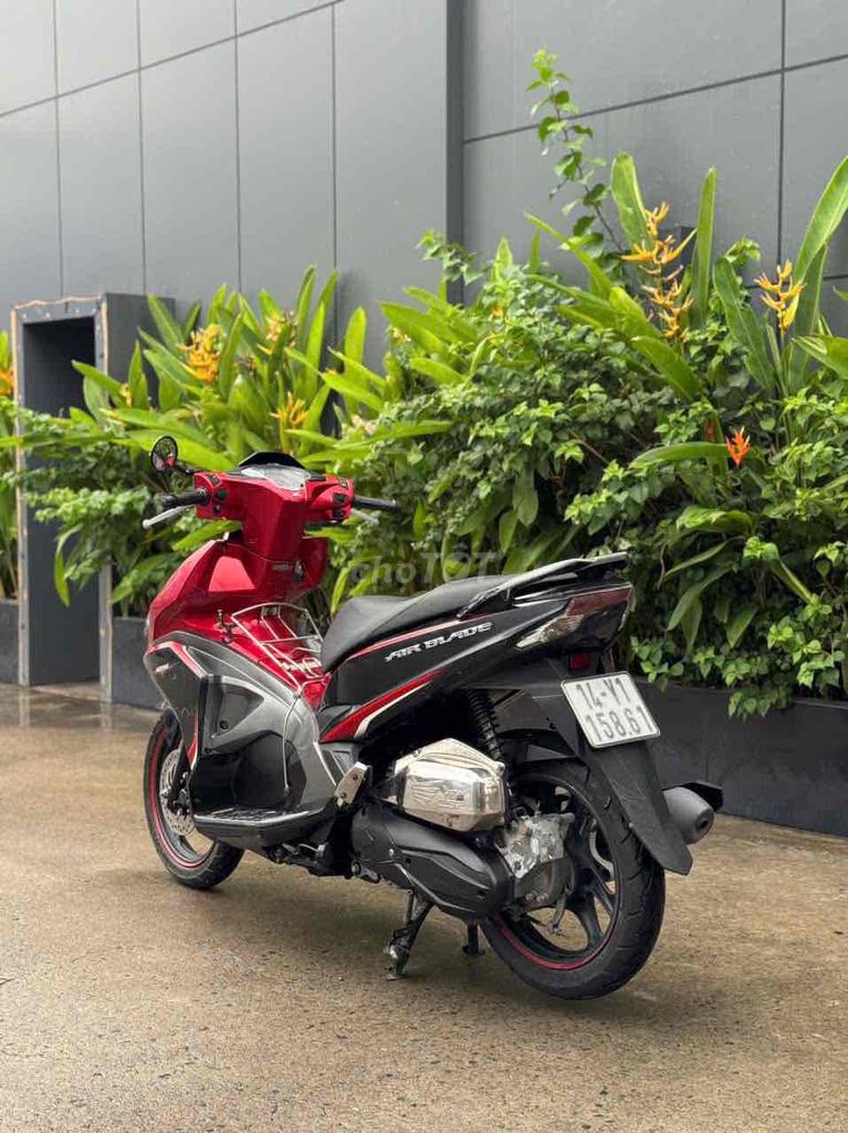Honda Air Blade 2016 Красно-черный Вьетнам