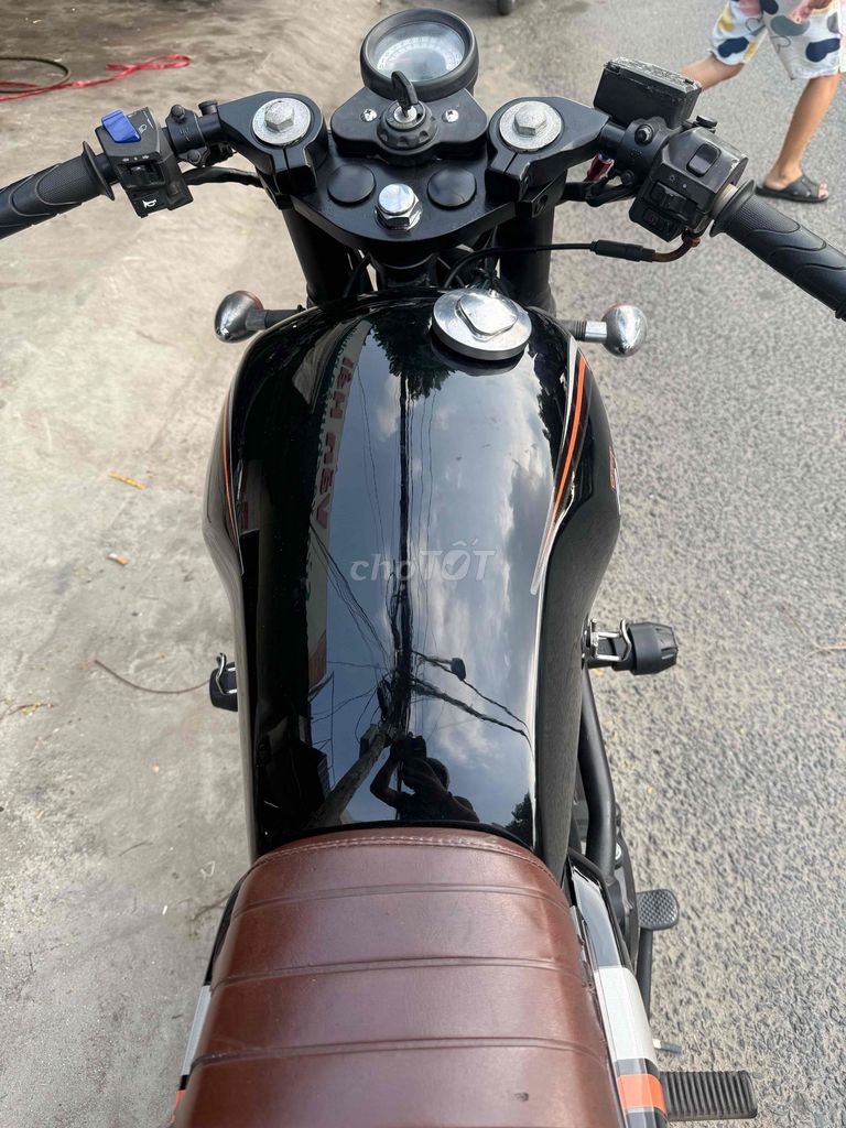 GPX Legend 200 Đen 35000 km. Mua bán Xe máy tại Quận 12 Tp Hồ Chí Minh được đăng bởi THÁI THUẬN MOTOR hình 3