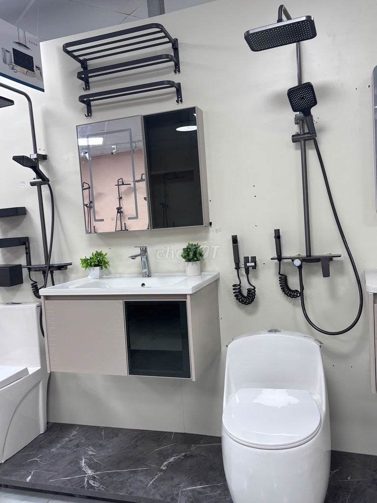 Combo thiết bị nhà tắm. Mua bán Thiết bị vệ sinh, nhà tắm tại Quận Thanh Xuân Hà Nội được đăng bởi Hoàng Bảo Trân hình 1