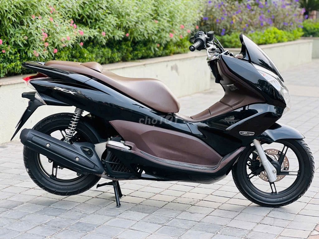HONDA PCX 125 ĐEN NGUYÊN BẢN NHẬP THÁI MAY ZIN. Mua bán Xe máy tại Quận Cầu Giấy Hà Nội được đăng bởi TUẤN MINH hình 2