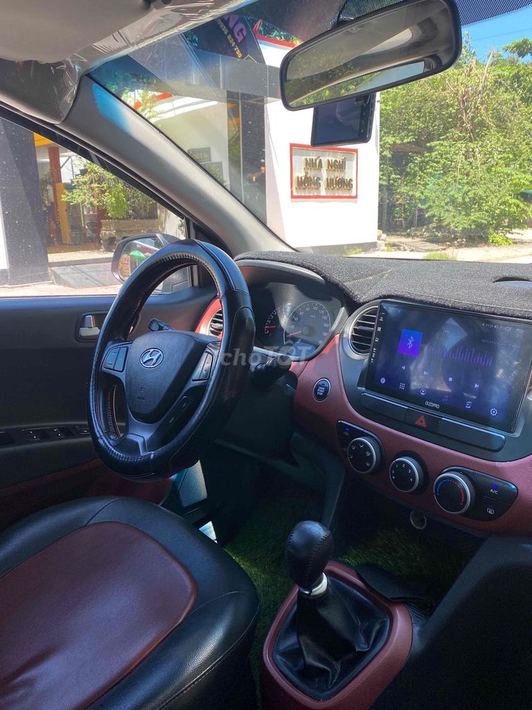 Hyundai Grand i10 2018 Sedan 1.2 MT - 90000 km. Mua bán Ô tô tại Thành phố Cam Ranh Khánh Hòa được đăng bởi Vũ Quốc Hùng hình 3